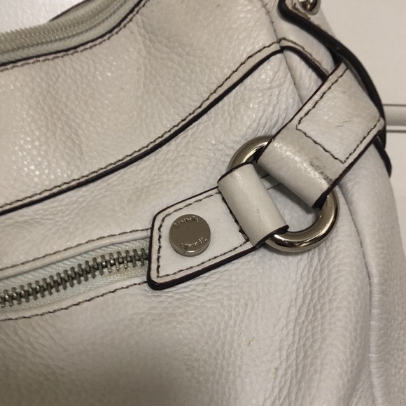 Tignanello white leather purse - Picture 3 of 13